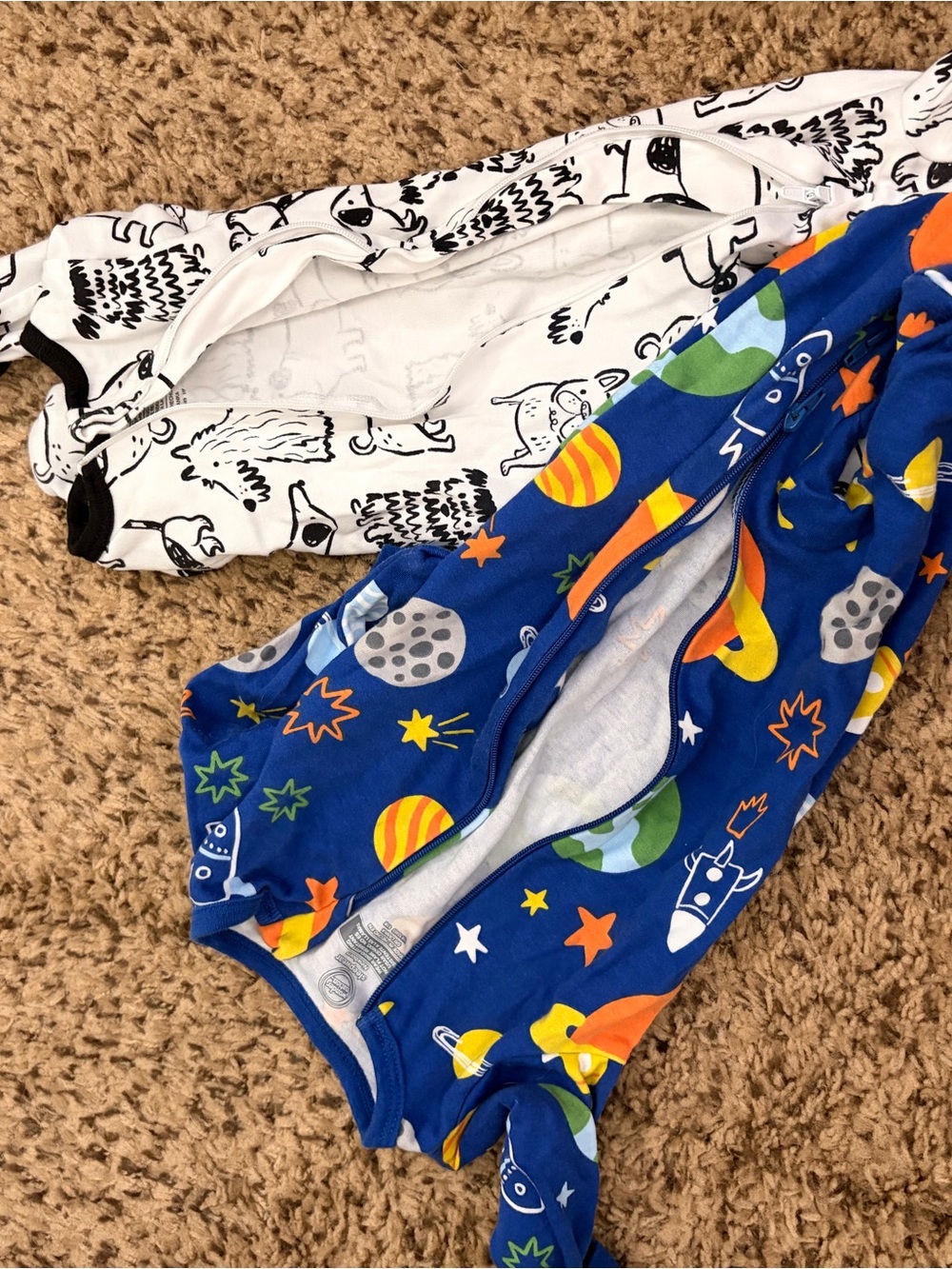 Newborn bundle - Picture 1 of 4